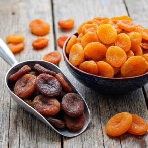 Razz Dried Apricots